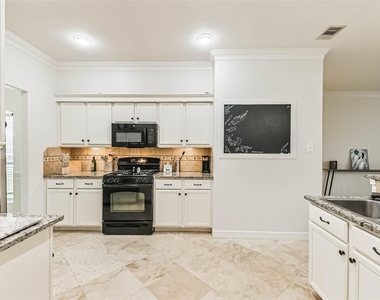 22538 Goss Spring Court - Photo Thumbnail 33