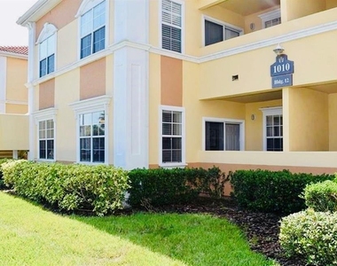 1010 Villagio Circle - Photo Thumbnail 1