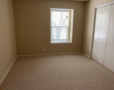 12625 Memorial Drive - Photo Thumbnail 8