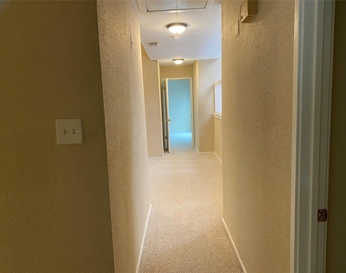 12625 Memorial Drive - Photo Thumbnail 6