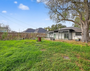 11107 Cedarview Lane - Photo Thumbnail 37
