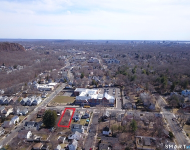 52 Davis Street - Photo Thumbnail 32