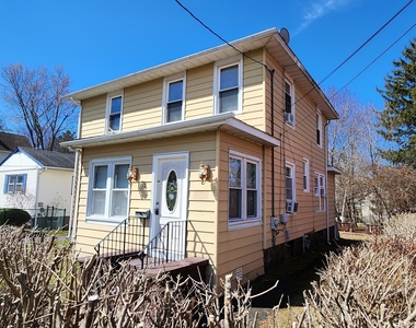 52 Davis Street - Photo Thumbnail 30