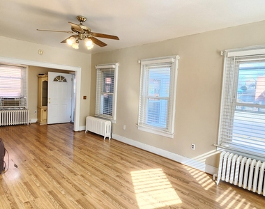 52 Davis Street - Photo Thumbnail 7