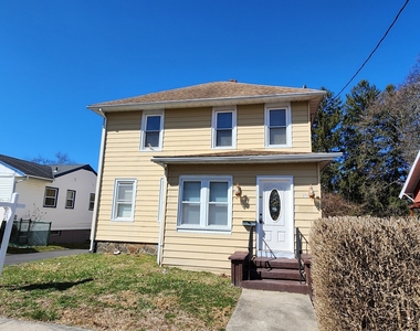 52 Davis Street - Photo Thumbnail 26