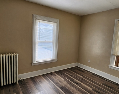 52 Davis Street - Photo Thumbnail 20