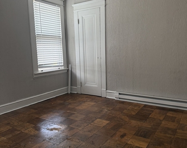 158 Alder Street - Photo Thumbnail 8
