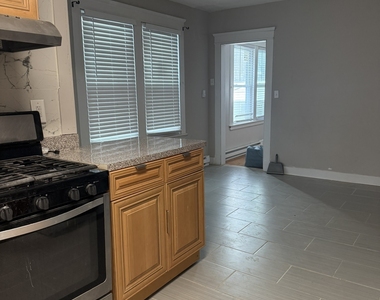 158 Alder Street - Photo Thumbnail 15