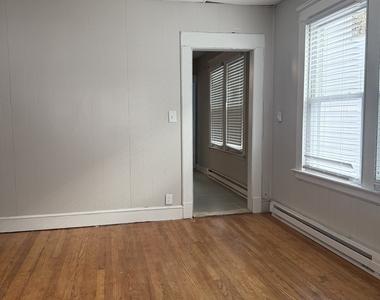 158 Alder Street - Photo Thumbnail 11