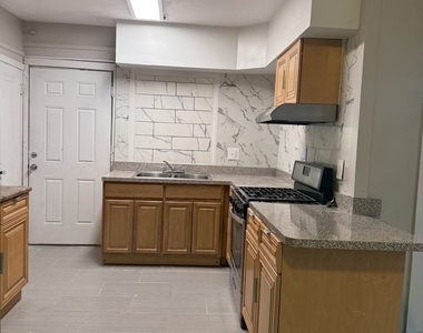 158 Alder Street - Photo Thumbnail 12