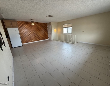 4734 Roberta Street - Photo Thumbnail 5