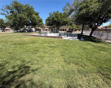 4734 Roberta Street - Photo Thumbnail 25