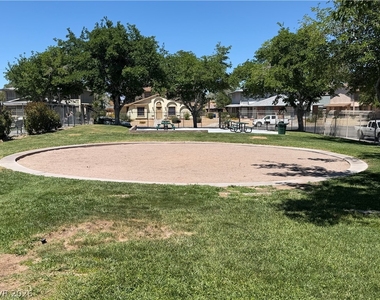 4734 Roberta Street - Photo Thumbnail 27