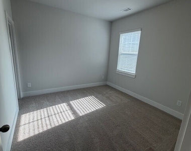 116 Maple Trail - Photo Thumbnail 13