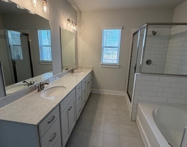 116 Maple Trail - Photo Thumbnail 9