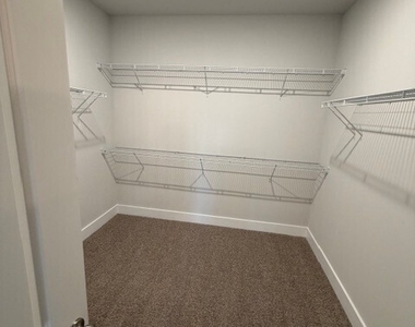 110 Maple Trail - Photo Thumbnail 10