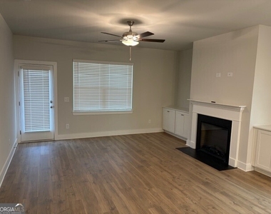 110 Maple Trail - Photo Thumbnail 3