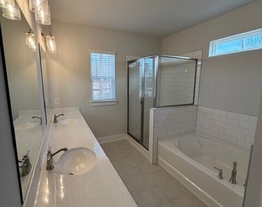 110 Maple Trail - Photo Thumbnail 8
