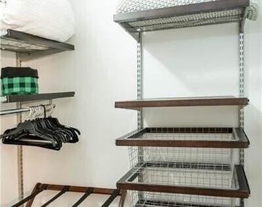 620 Glen Iris Drive - Photo Thumbnail 19