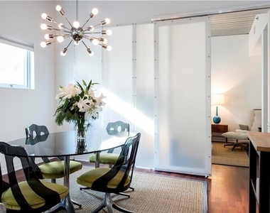 620 Glen Iris Drive - Photo Thumbnail 10