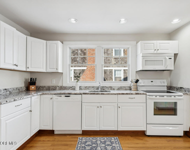 50 Osborne Avenue - Photo Thumbnail 9