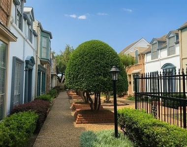 9844 Valley Meadow Court - Photo Thumbnail 2