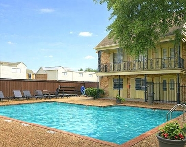 9844 Valley Meadow Court - Photo Thumbnail 3