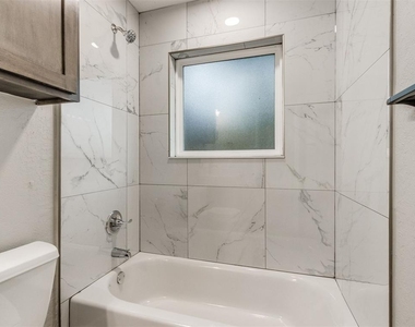 1612 Cherry Stone Street - Photo Thumbnail 17