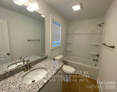 406 Vance Avenue - Photo Thumbnail 6