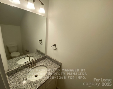 406 Vance Avenue - Photo Thumbnail 4