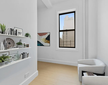 244 West 72nd Street - Photo Thumbnail 6