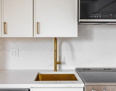 244 West 72nd Street - Photo Thumbnail 3
