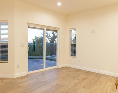 713 Mission Drive - Photo Thumbnail 15