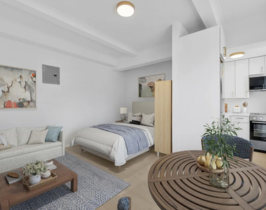 244 West 72nd Street - Photo Thumbnail 4