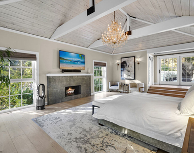 23255 Mariposa De Oro Street - Photo Thumbnail 13