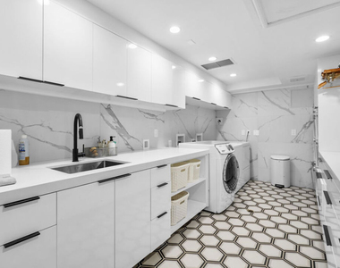 23255 Mariposa De Oro Street - Photo Thumbnail 52