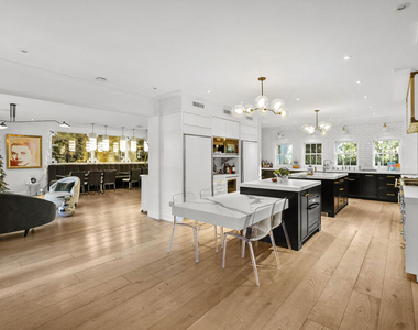 23255 Mariposa De Oro Street - Photo Thumbnail 9