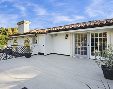 23255 Mariposa De Oro Street - Photo Thumbnail 16