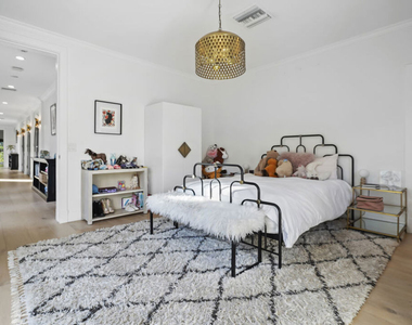 23255 Mariposa De Oro Street - Photo Thumbnail 25