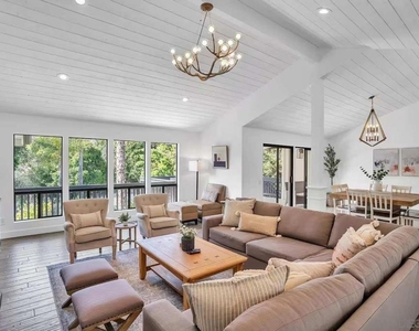 3550 Laketree Dr - Photo Thumbnail 8