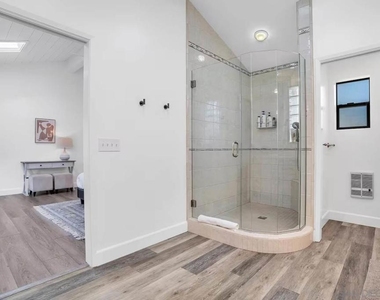 3550 Laketree Dr - Photo Thumbnail 26