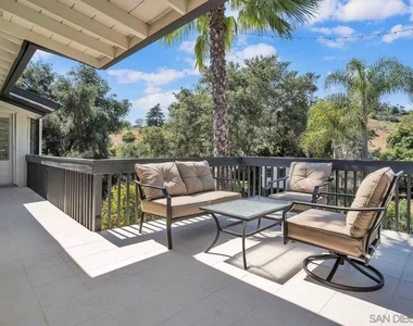 3550 Laketree Dr - Photo Thumbnail 38