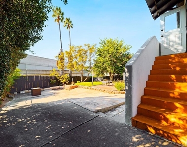 2154 Union St - Photo Thumbnail 10