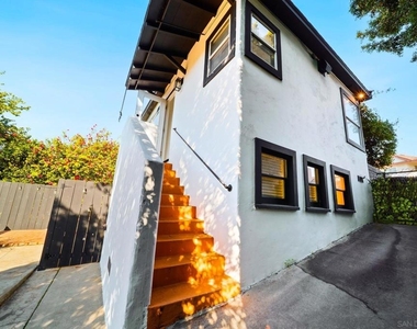 2154 Union St - Photo Thumbnail 9