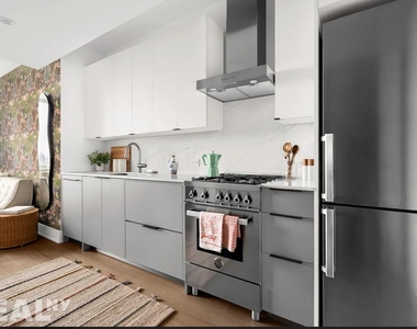 Ashland Place - Photo Thumbnail 1