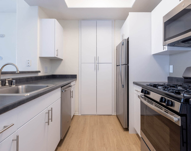 27800 N. Mcbean Parkway - Photo Thumbnail 33