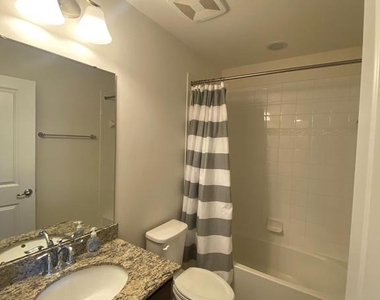105 Chamomile Court - Photo Thumbnail 5