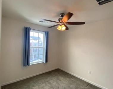 105 Chamomile Court - Photo Thumbnail 2