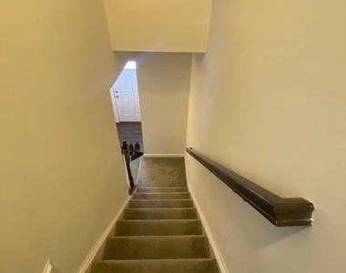 105 Chamomile Court - Photo Thumbnail 20