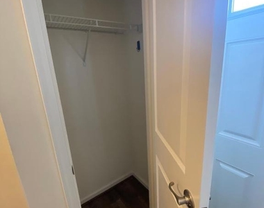 105 Chamomile Court - Photo Thumbnail 21